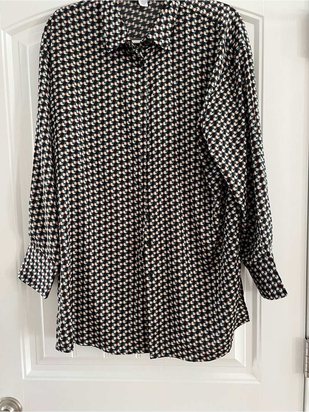 Carolina Belle Black Geo-Print Long Sleeve Shirt Dress